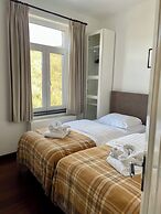 Le Baron Suites & Apartments