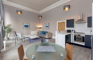 Destination Edinburgh Apartments- Southside Apartments