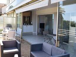 Apartment in Golfe Juan With Sea View