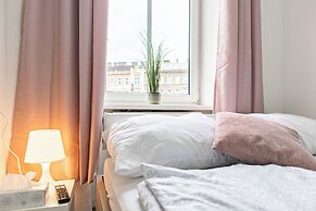 Cozy Room Shared Apt Millennium Tower