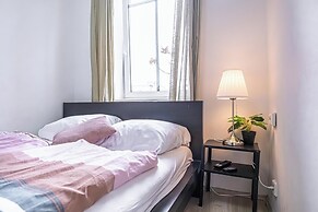 Cozy Room Shared Apt Millennium Tower