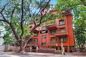 Premium Stays Near Fergusson College