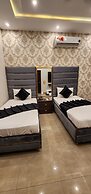 Red Fort Hotel Gulberg