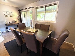 Riverside Way by Fernie Lodging Company