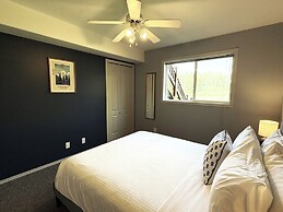 Riverside Way by Fernie Lodging Company