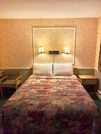 Adams Motel