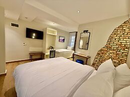 Adria Inn