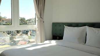 Le's Dalat Sky Hotel