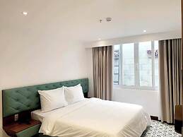 Le's Dalat Sky Hotel