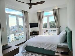 Le's Dalat Sky Hotel