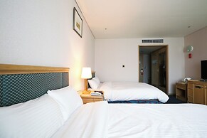 Legend Hotel