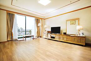 Legend Hotel