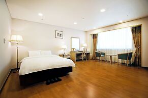 Legend Hotel
