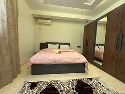 CK 1108 Spacious 2BR Apt 2BA Near Airport