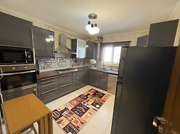CK 1108 Spacious 2BR Apt 2BA Near Airport