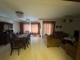 CK 1108 Spacious 2BR Apt 2BA Near Airport