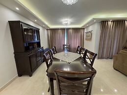 CK 1108 Spacious 2BR Apt 2BA Near Airport