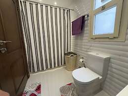 CK 1108 Spacious 2BR Apt 2BA Near Airport