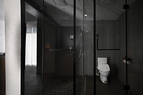 Mangshu Taotangzhiqiu Seaview Hotel