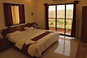 Melody 24 East Resort