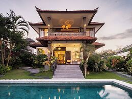 Bellevue Berawa Managed by CPM Bali