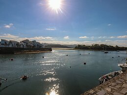 1 Oakley Wharf