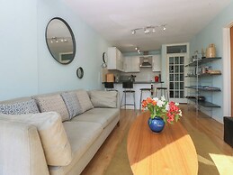 1 Oakley Wharf