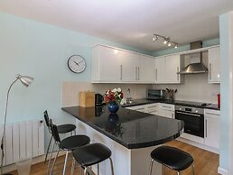 1 Oakley Wharf