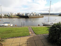 1 Oakley Wharf