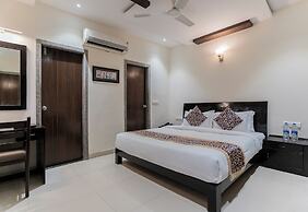 HOTEL THE ARCHI