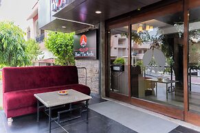 HOTEL THE ARCHI