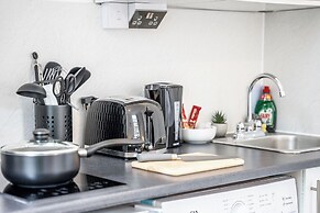 Camberwell High Spec 6-Studio Unit Block