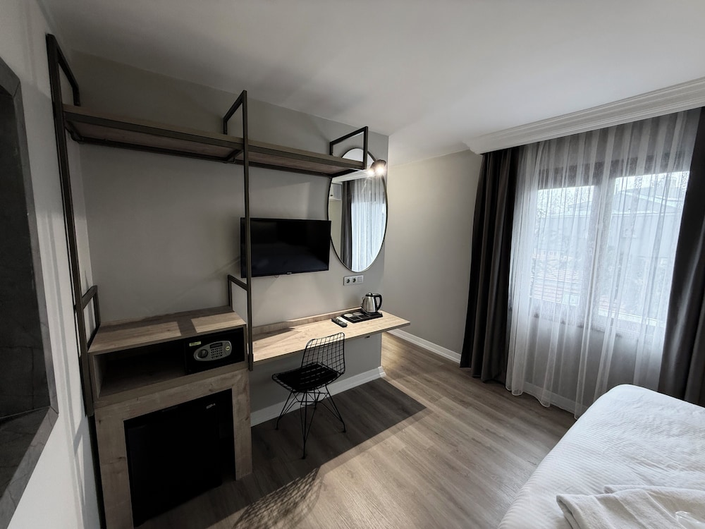 OTTO X Hotel