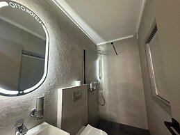 OTTO X Hotel