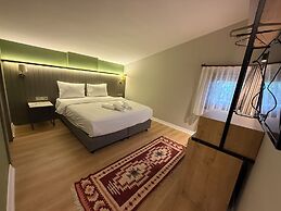 OTTO X Hotel