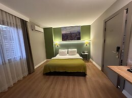 OTTO X Hotel