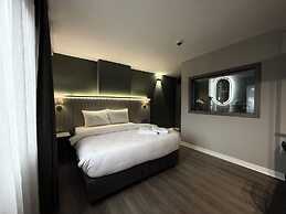 OTTO X Hotel
