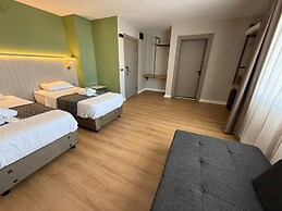 OTTO X Hotel