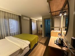 OTTO X Hotel