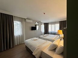 OTTO X Hotel