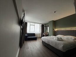 OTTO X Hotel