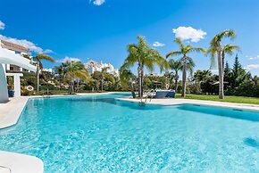 Scenic Apartment in Alcazaba Lagoon Ref M55
