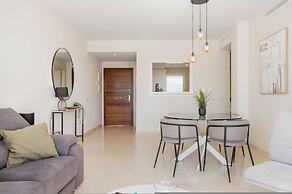 Scenic Apartment in Alcazaba Lagoon Ref M55