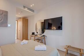 Linari Sea & Suites