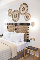 Linari Sea & Suites