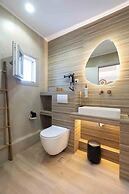 Linari Sea & Suites