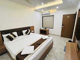 Hotel Sandal Woods
