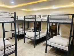 Hotel Sandal Woods