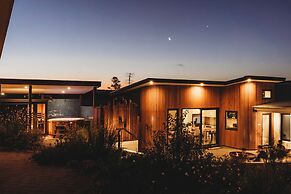 Hollyberry House