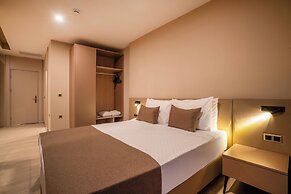Prive Suite Side & Spa Hotel Adults Only 16 Plus